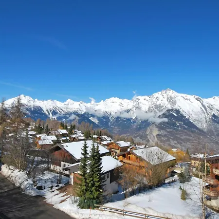 Apartment Chaedoz 24-1 By Interhome